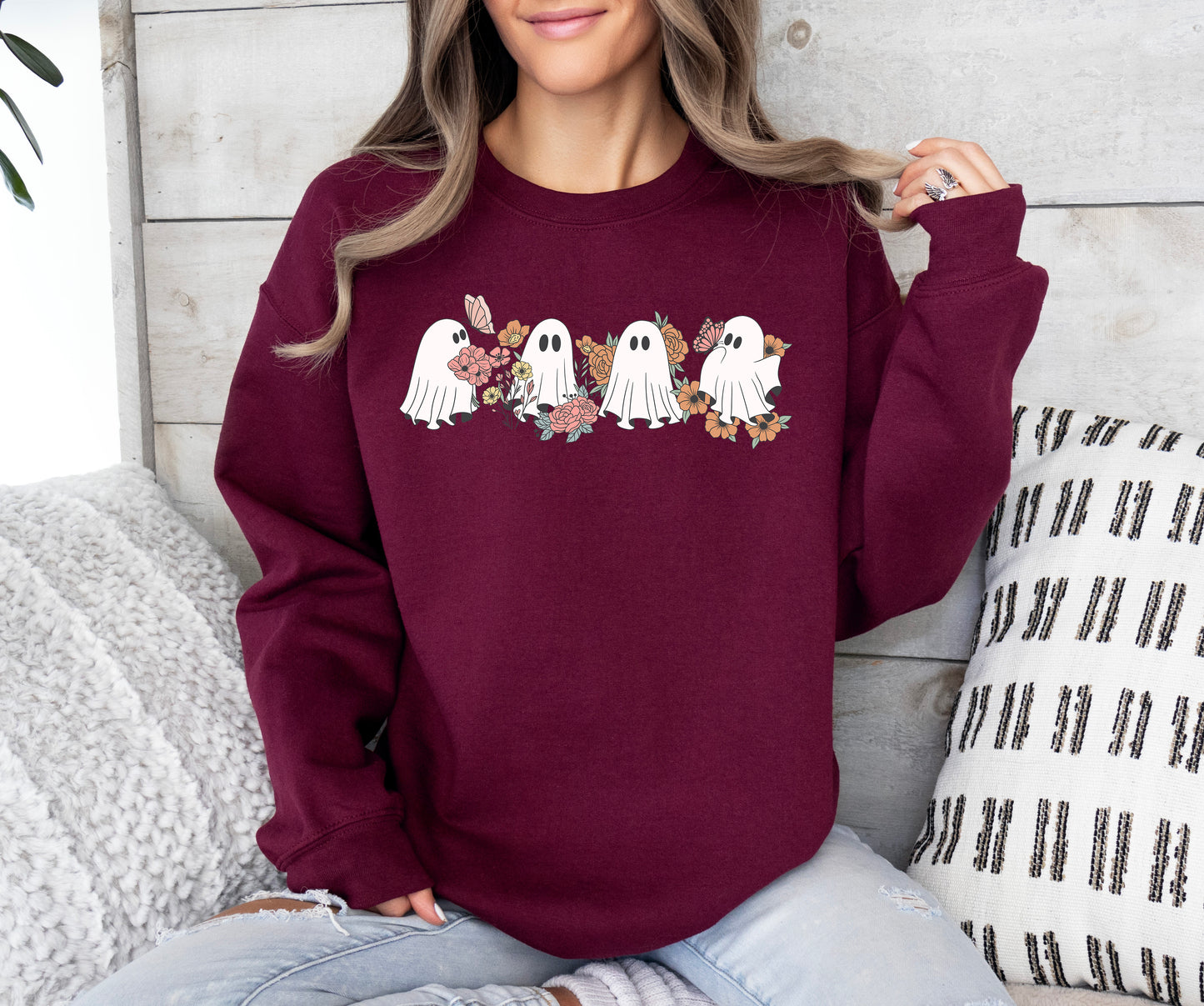 Cute Ghosts Floral Print Halloween Sweatshirt