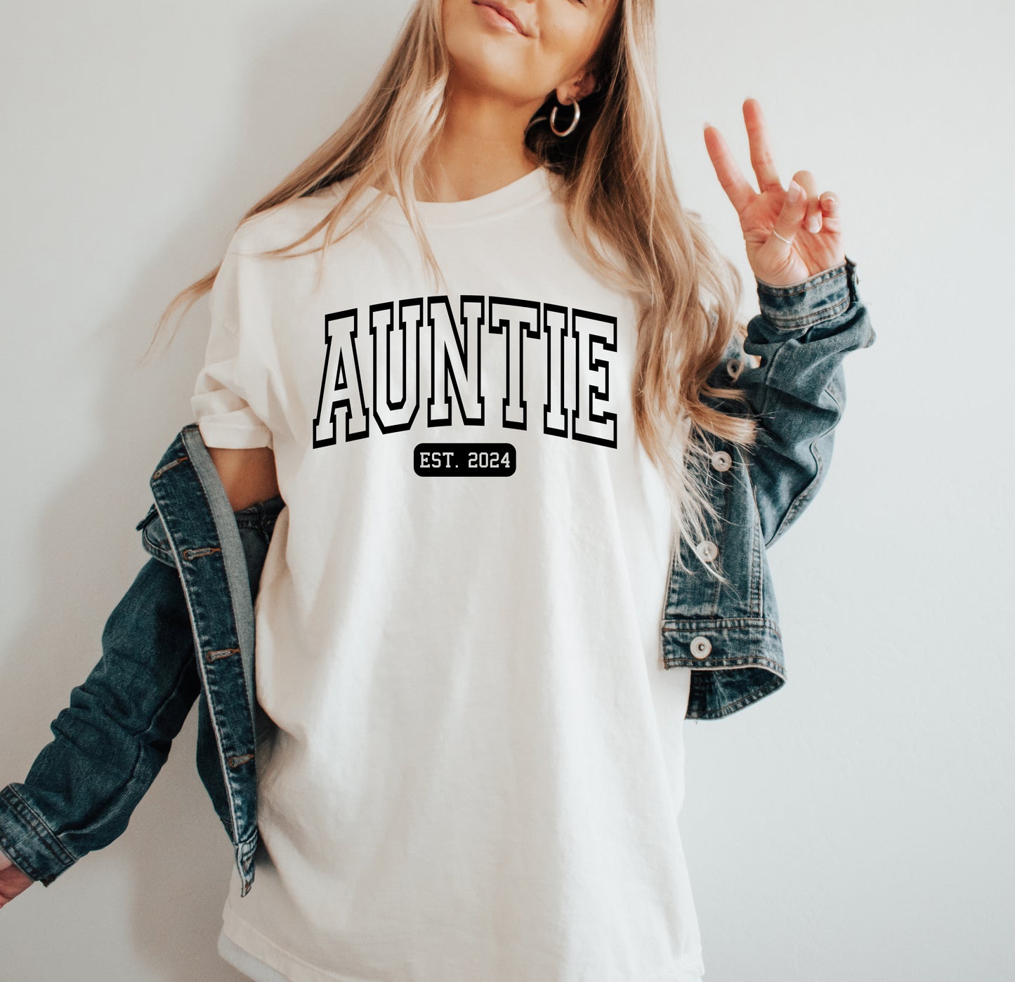 Custom Auntie Shirt | Comfort Colors Vintage Style | Aunt Shirt