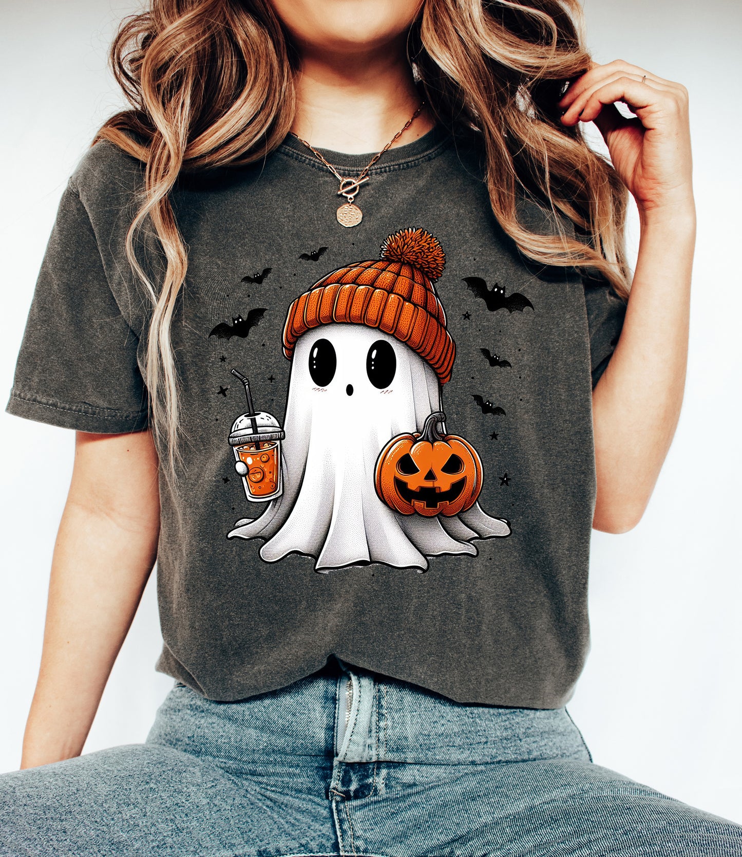 Cute Beanie Ghost Vintage Style Halloween Shirt