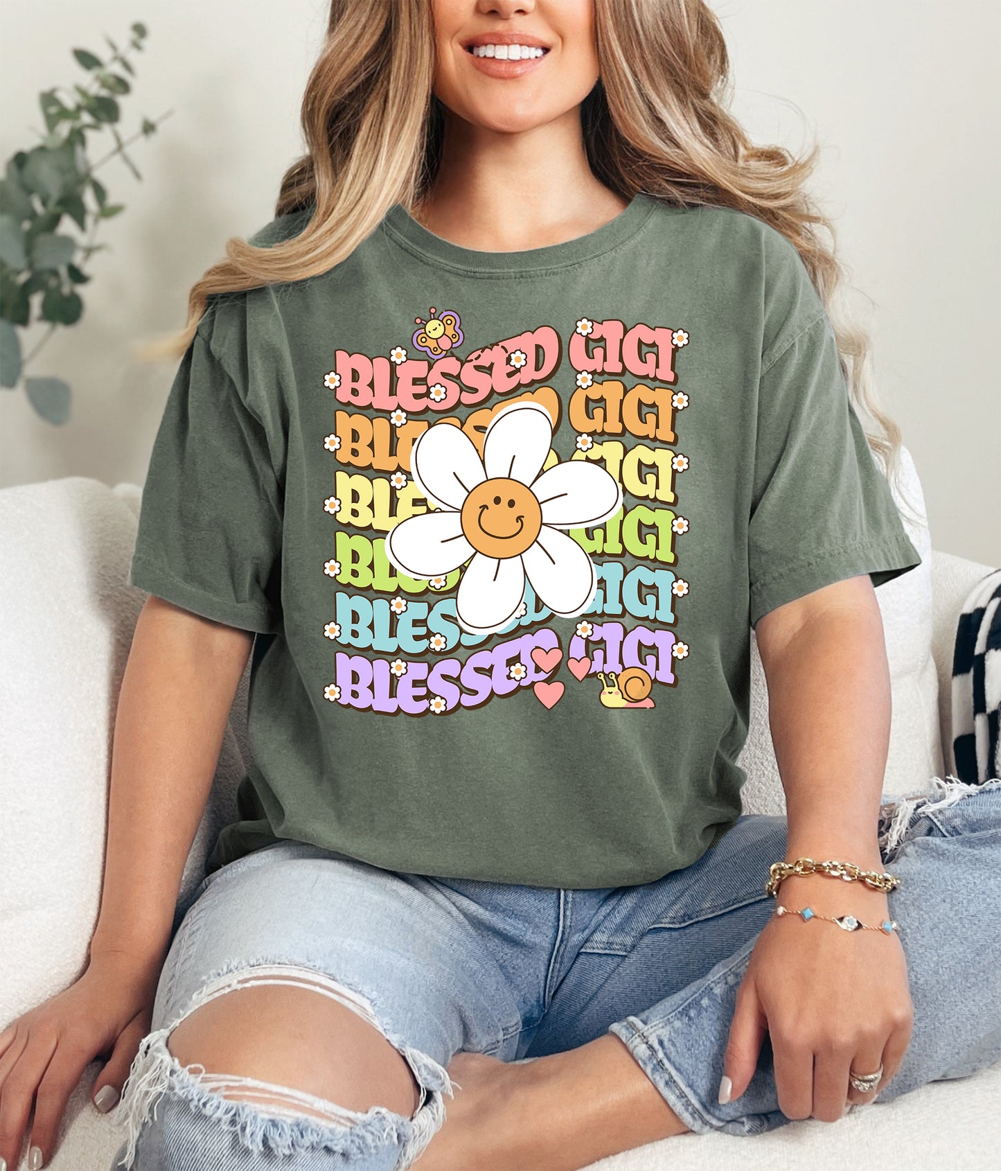Blessed Gigi Retro Daisy Shirt | Comfort Colors Vintage Style Gigi Shirt