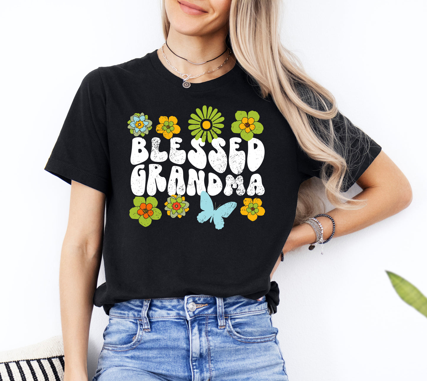 Blessed Grandma Retro Flowers Shirt | Grandma Shirt