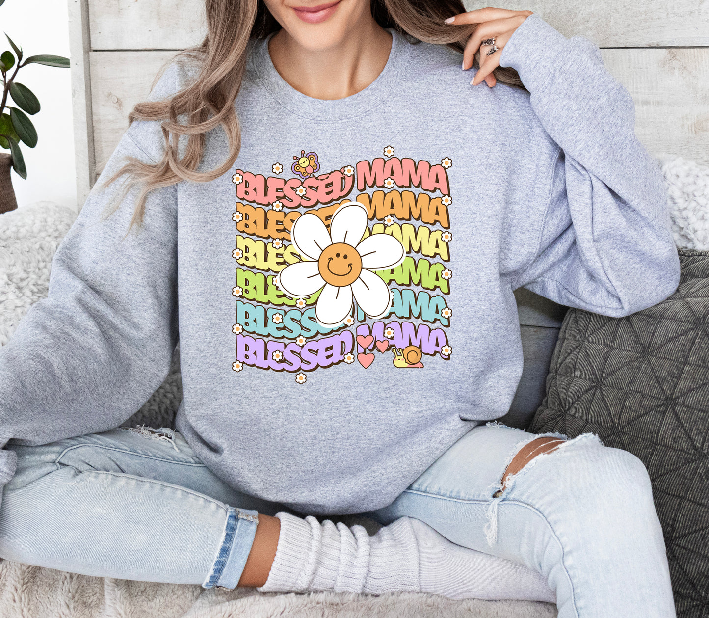 Blessed Mama Retro Daisy Sweatshirt | Mom Sweatshirt