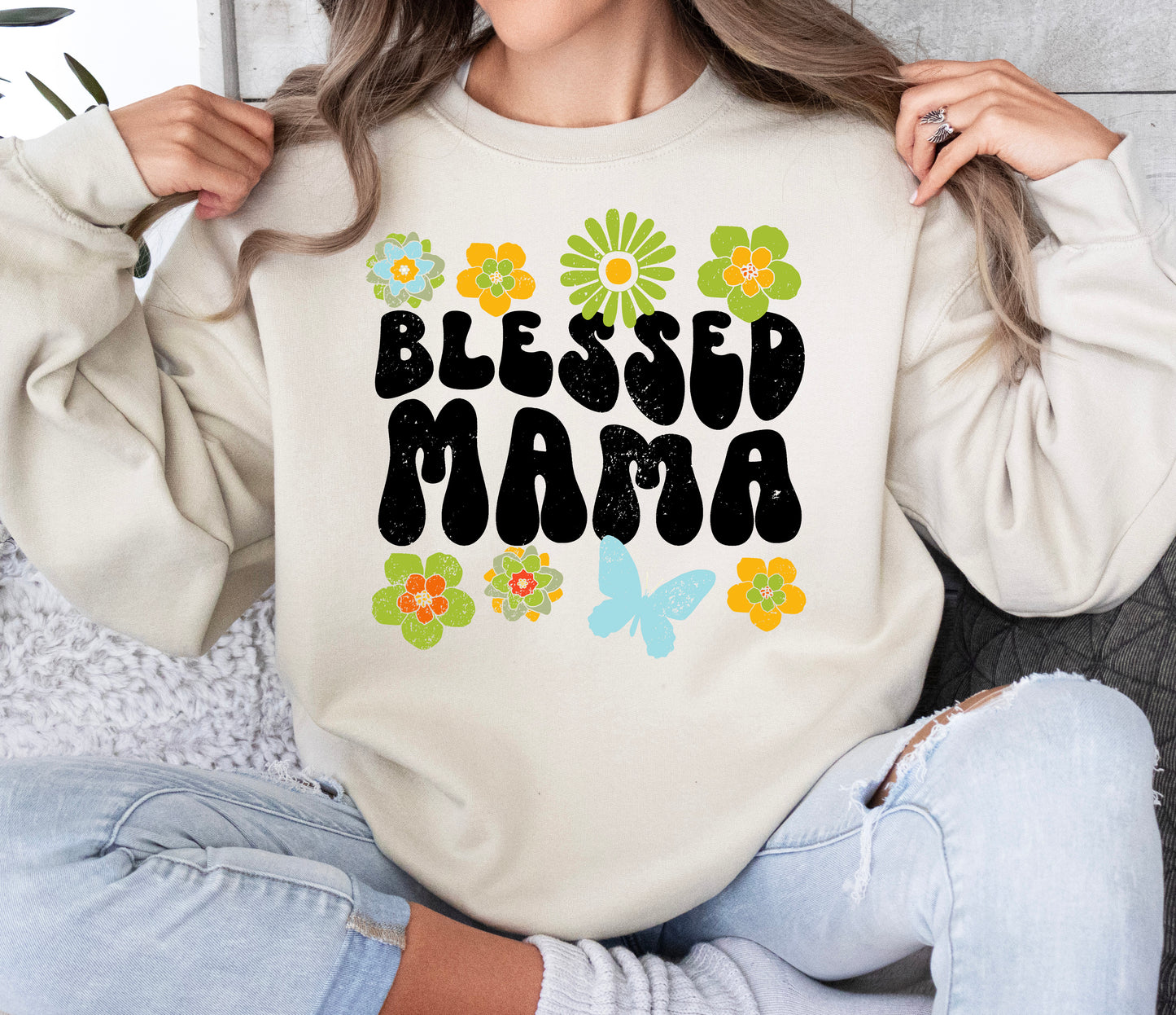 Blessed Mama Retro Flowers Sweatshirt | Mom Sweatshirt