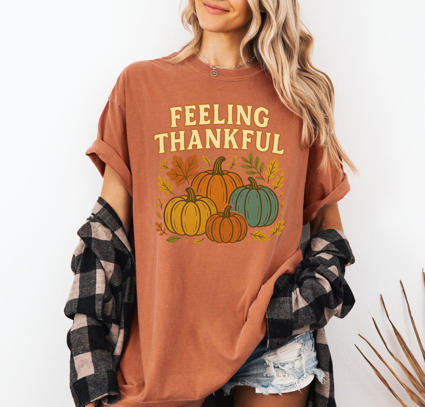 Feeling Thankful Vintage Style Retro Thanksgiving Fall Shirt