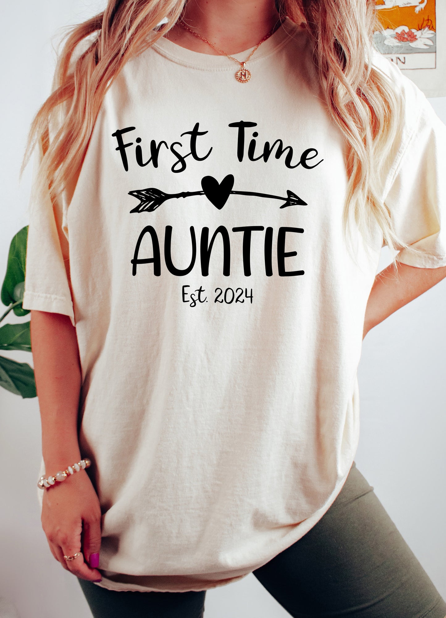 Custom First Time Auntie Shirt | Vintage Style Comfort Colors Aunt Shirt