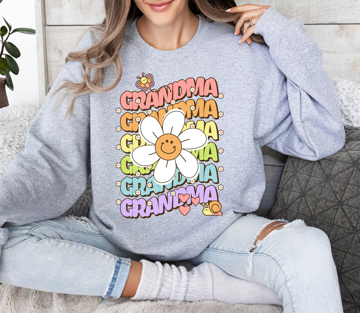 Grandma Retro Daisy Sweatshirt | Grandma Sweatshirt