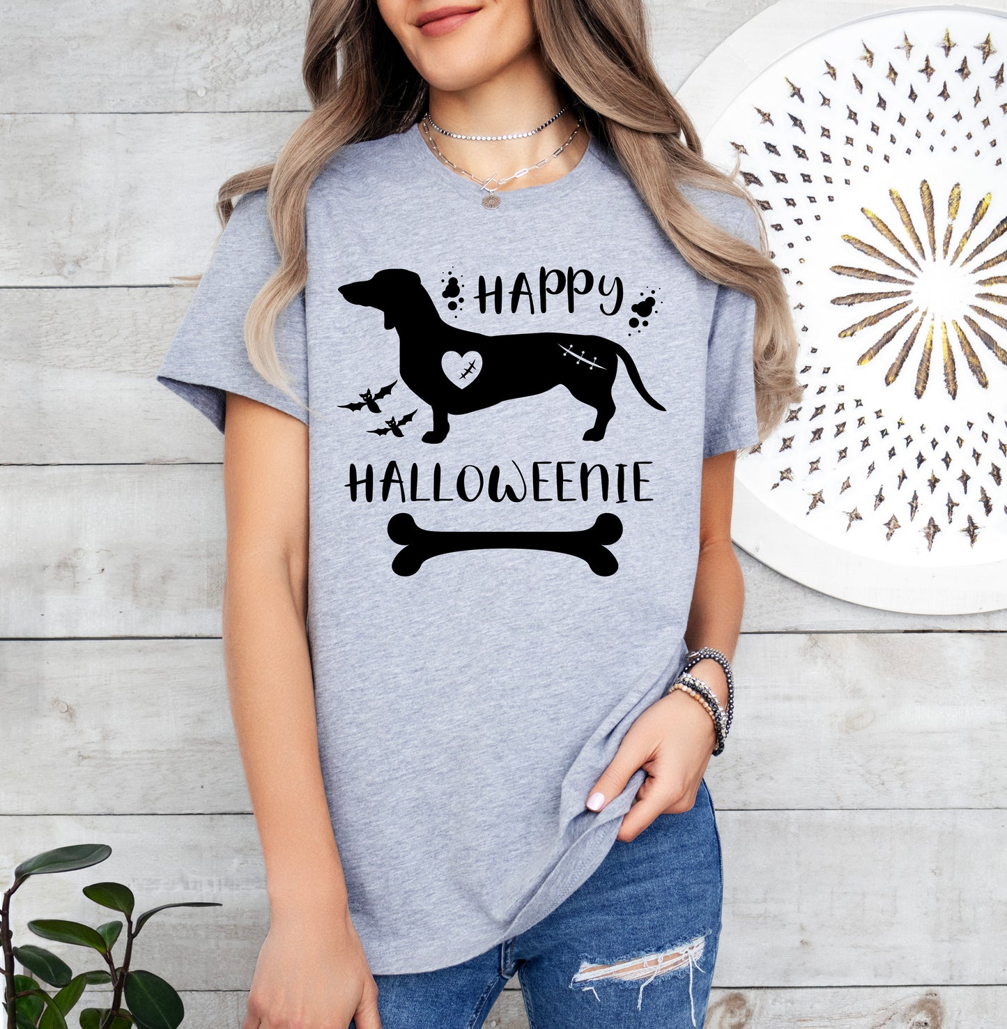 Happy Halloweenie Dachshund Lover Halloween Shirt | Light Garment