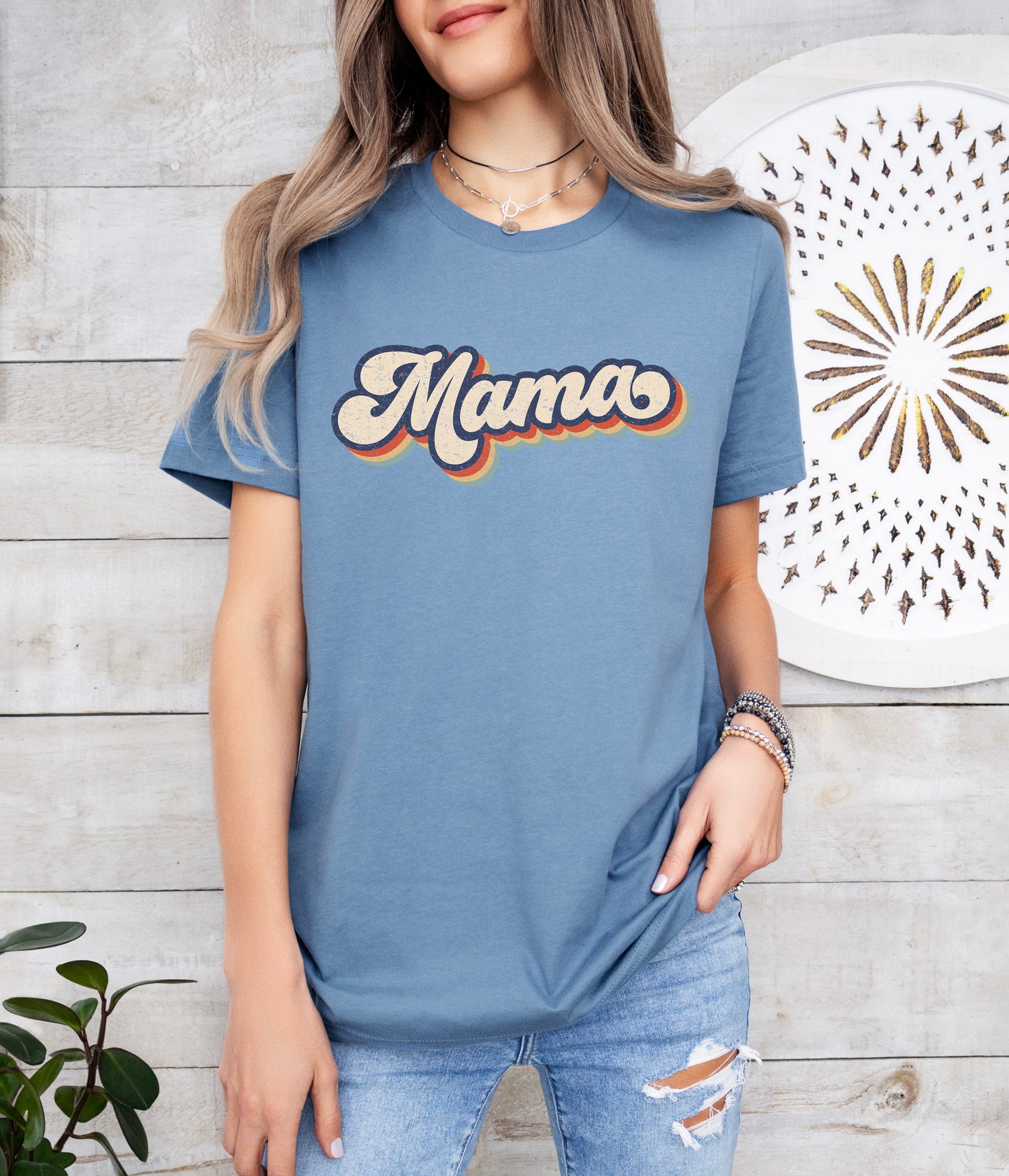 Retro Mama Shirt | Mom Shirt | Light Garment