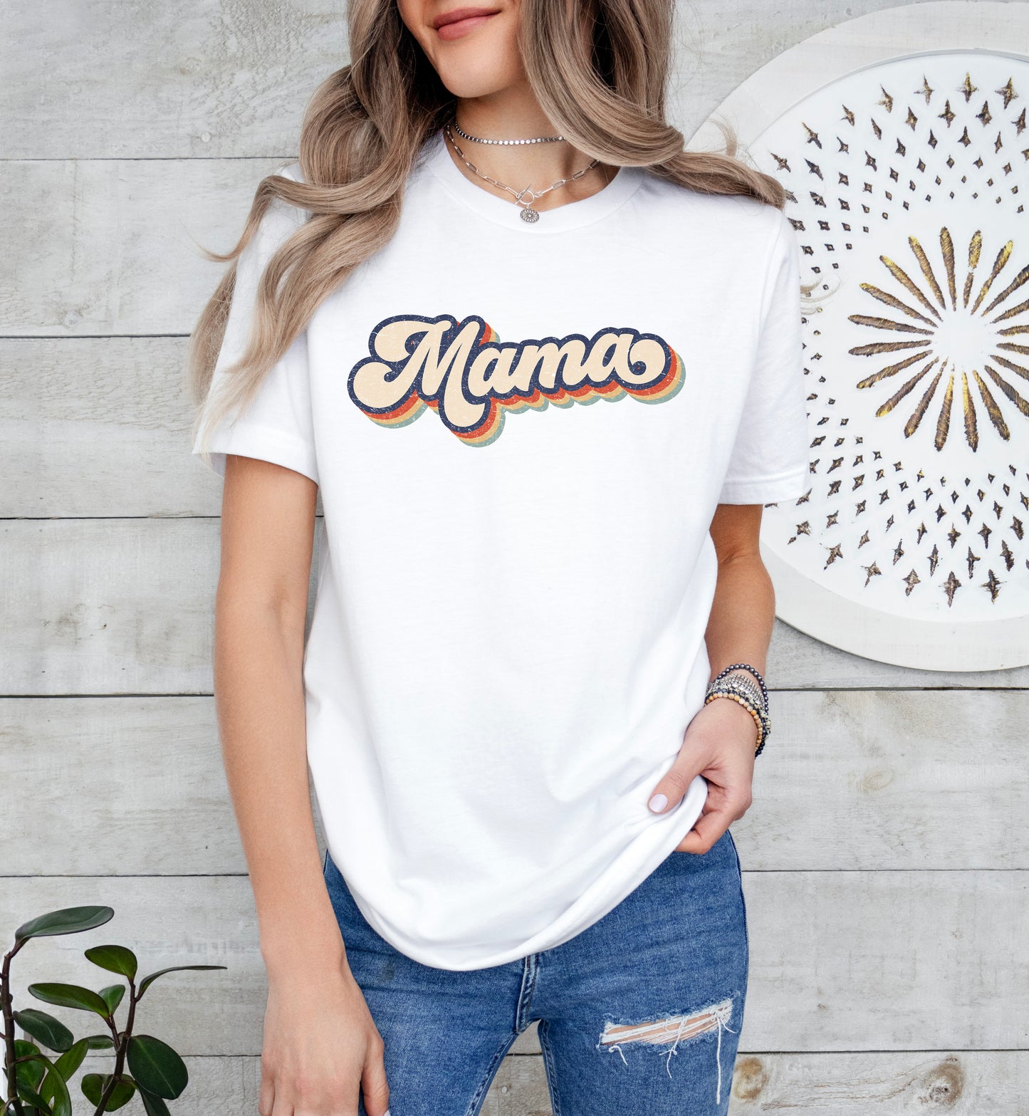 Retro Mama Shirt | Mom Shirt | Light Garment