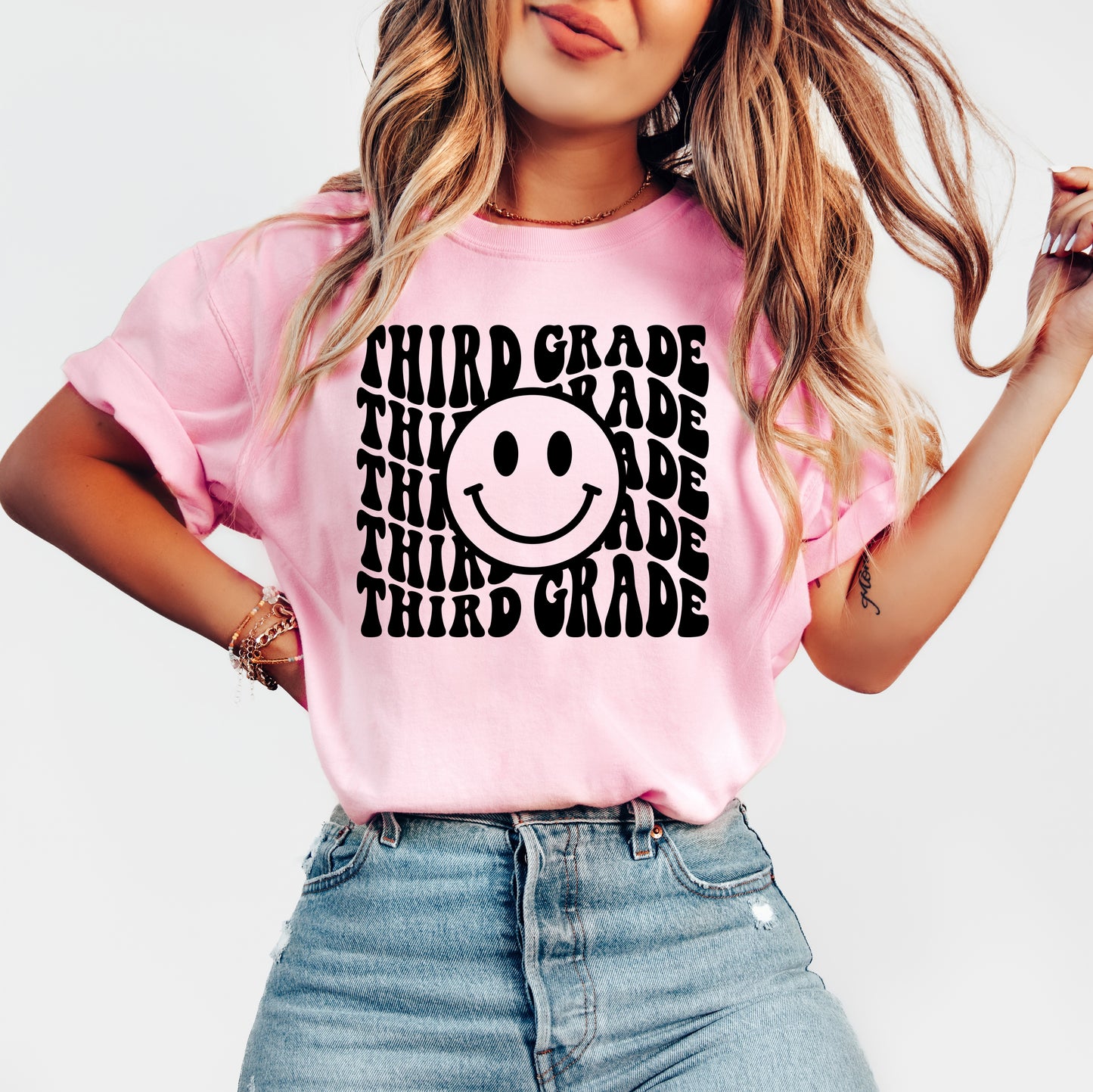 Retro Wave Third Grade Teacher Shirt | Comfort Colors Vintage Style Teacher Shirt