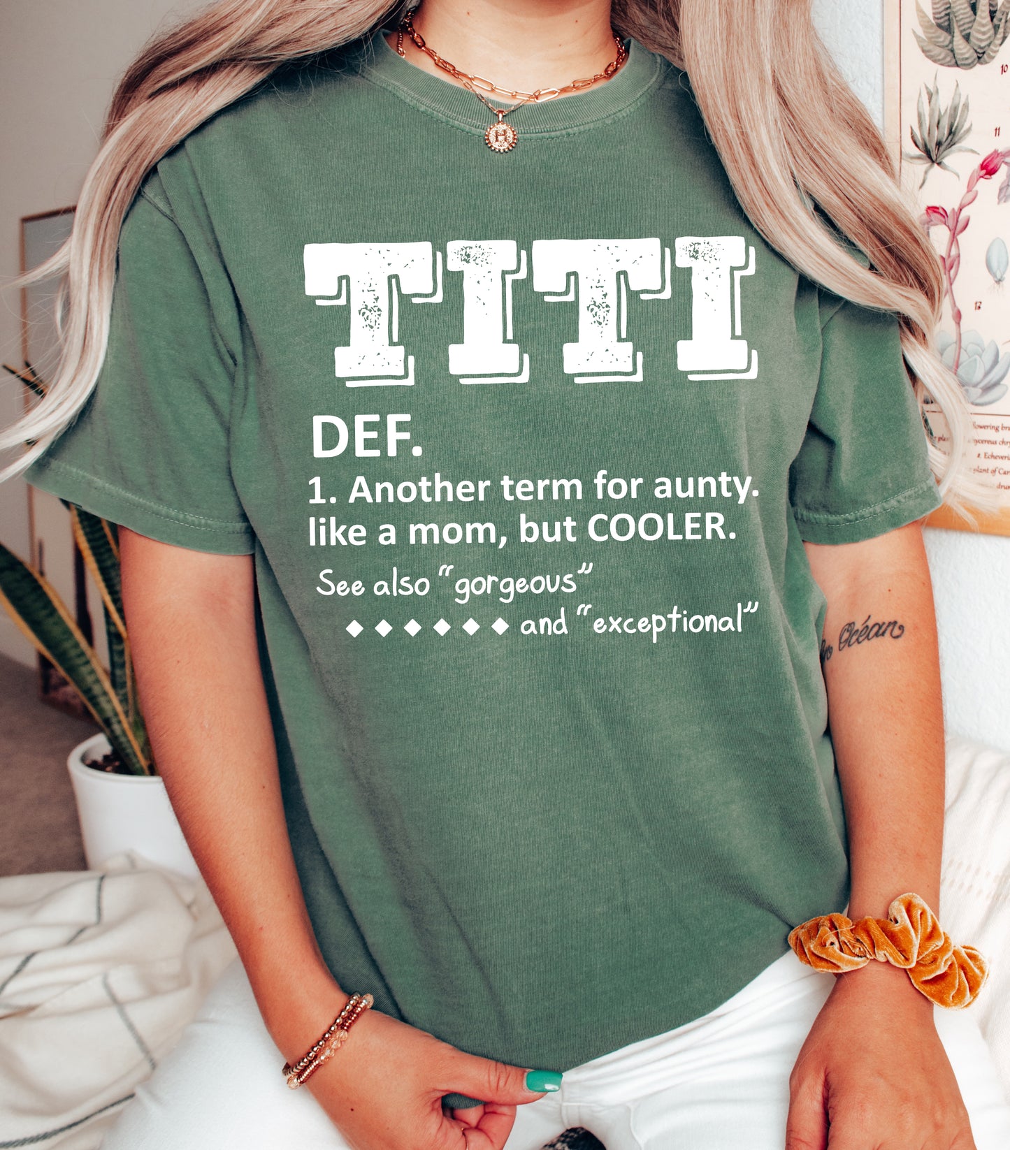 TITI Definition Shirt | Funny Aunt Shirt Vintage Style Comfort Colors
