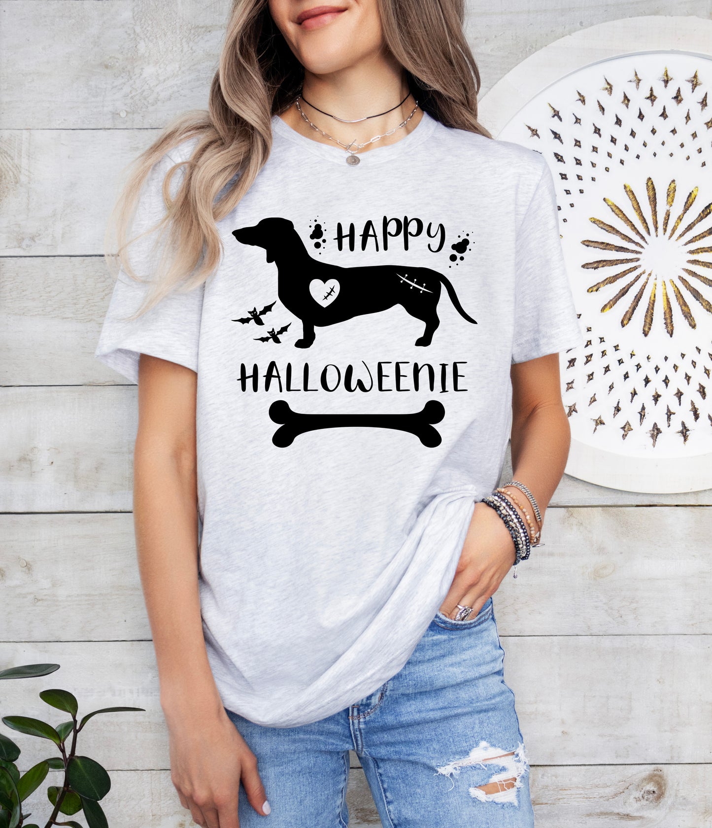 Happy Halloweenie Dachshund Lover Halloween Shirt | Light Garment