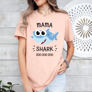 Mama Shark Mom Shirt Stylish Crew Neck Tee - Image 8