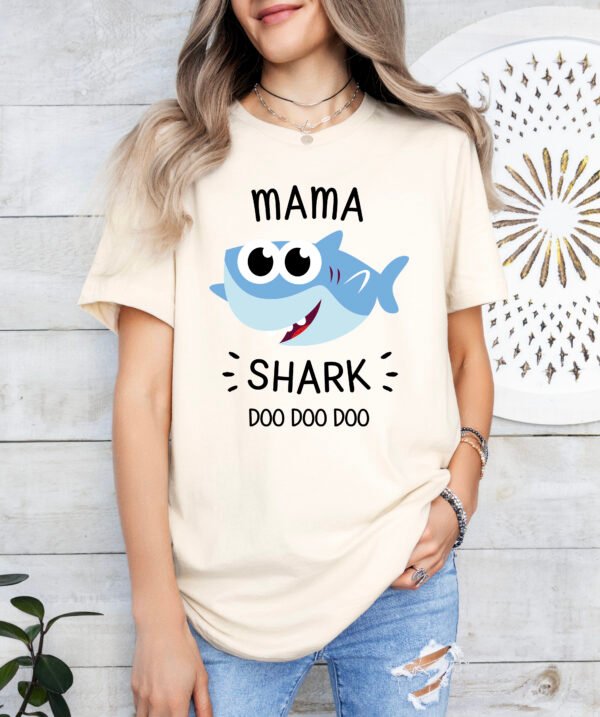 Mama Shark Mom Shirt Stylish Crew Neck Tee