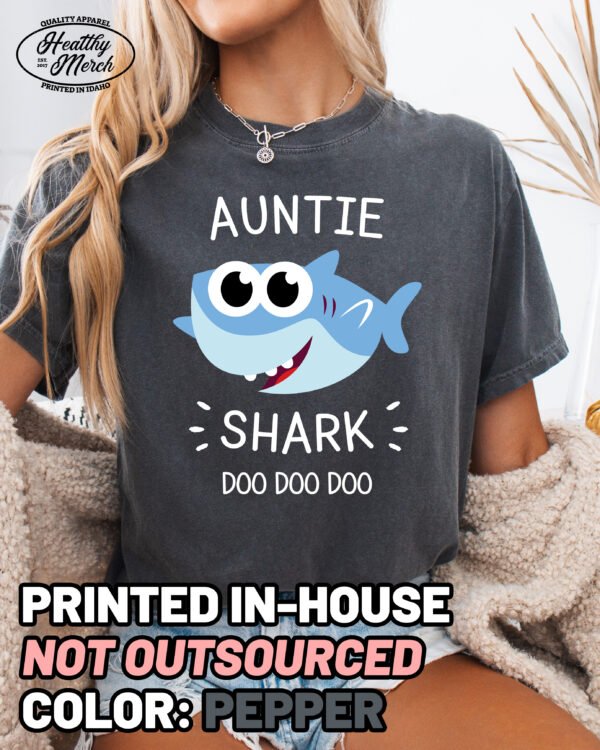 Auntie Shark Shirt Comfort Colors Cute Aunt T-Shirt